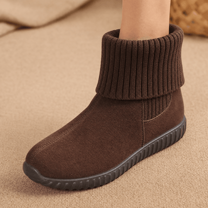 Cozella – Women's Knit Cuff Suede Ankle Booties Brown / 4.5