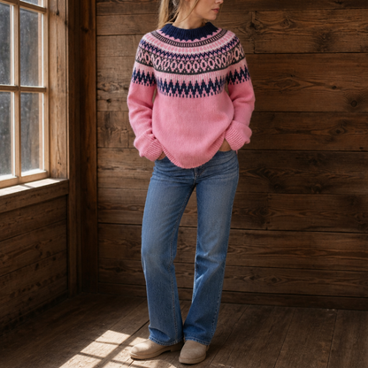 Wearlyn – Neule, jossa väripalakaarroke ja pudotettu olkasauma