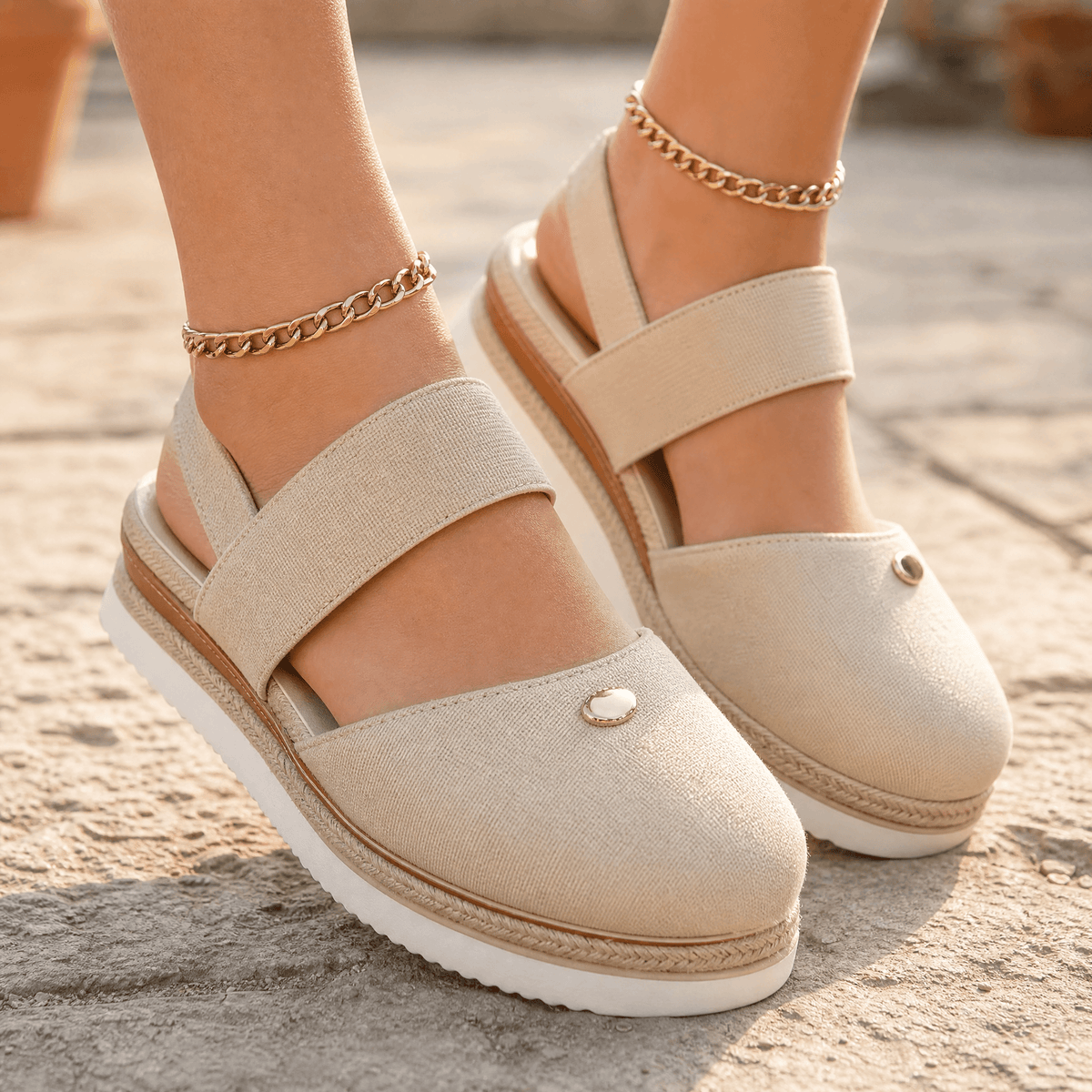 Stepwell – Cushioned espadrille wedge sandals Beige / 5