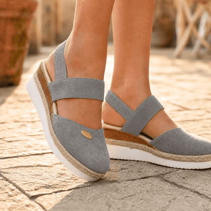 Stepwell – Cushioned espadrille wedge sandals Gray